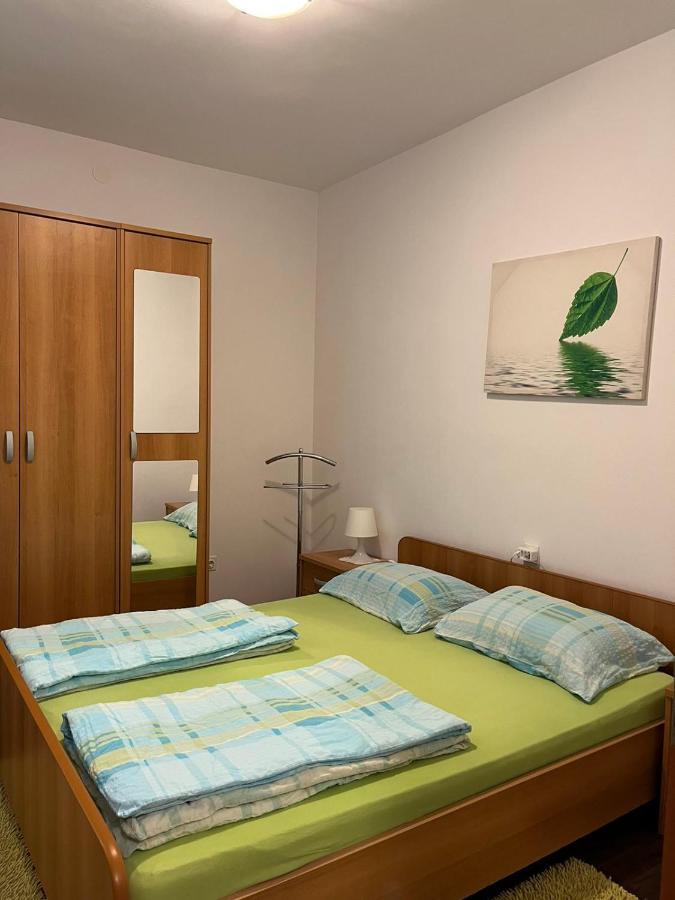 Gita Apartment Omisalj Ngoại thất bức ảnh
